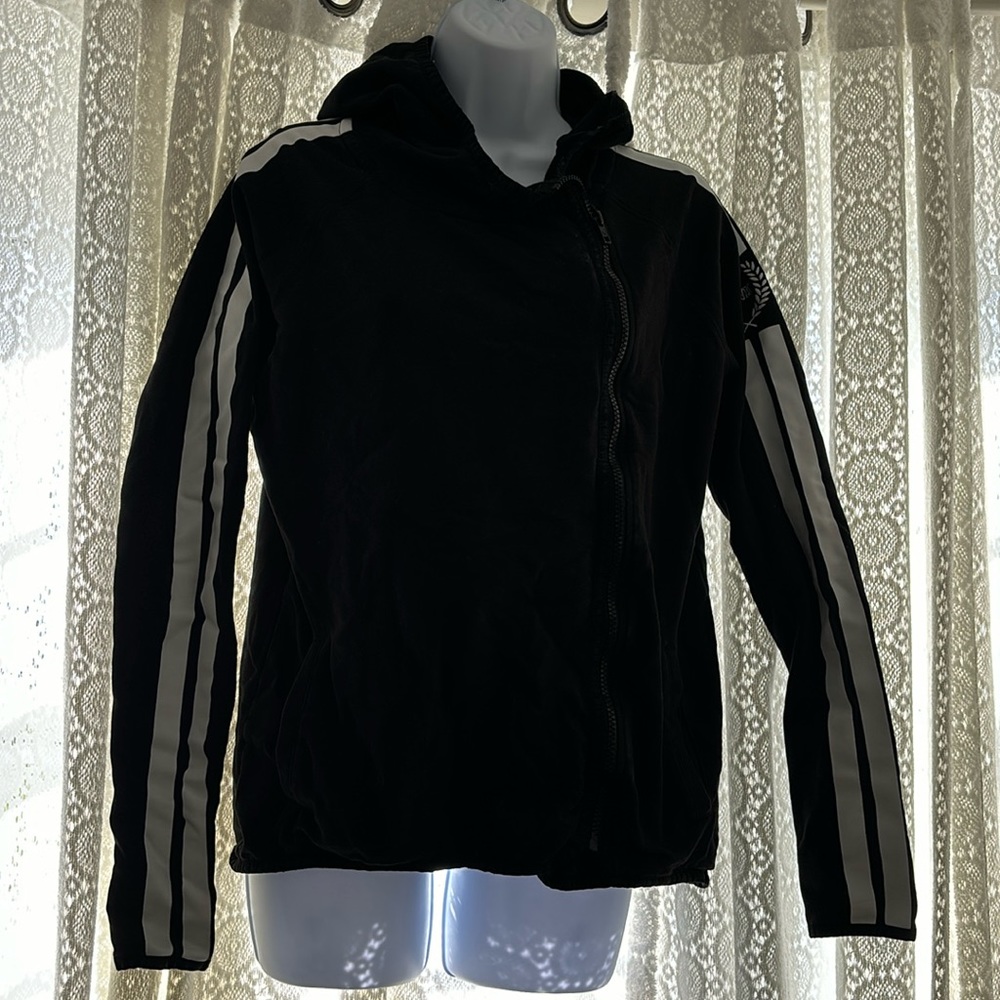 Side zip Victoria’s Secret sweat shirt size small